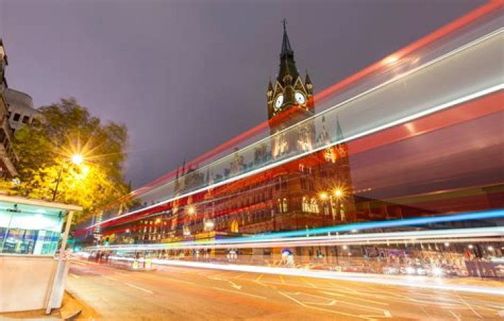 Are trains running from Kings Cross to Edinburgh?