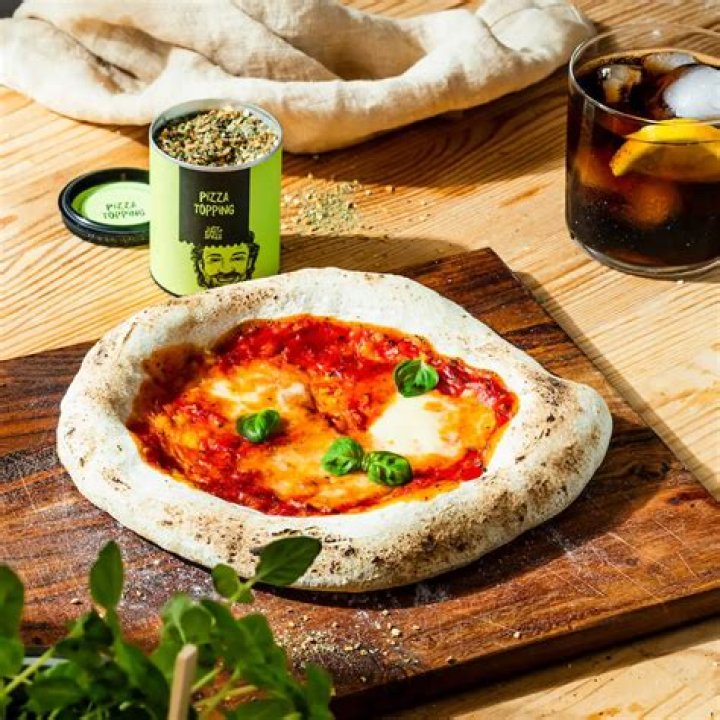 Can buffalo mozzarella go on pizza?