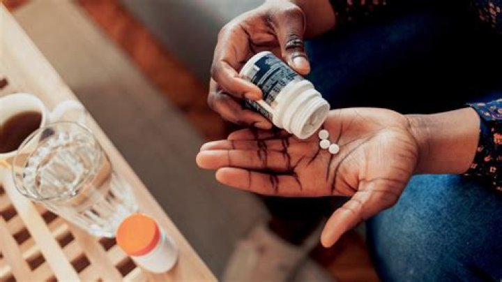Can I take aspirin together with vitamin C?