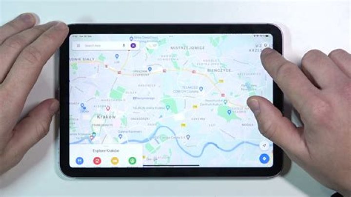 Can I use Google Maps on iPad MINI?