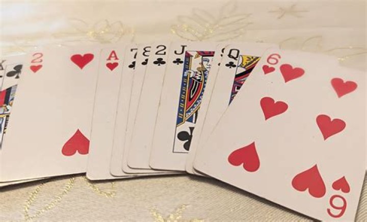 Can you throw regular playing cards?