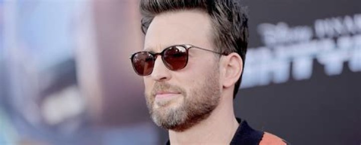 Did Chris Evans have tattoos removed?