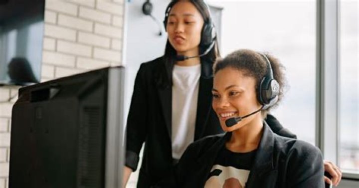 How do I contact Brinks customer service?
