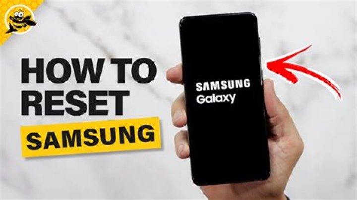 How do I do a soft reset on my Samsung Galaxy S4?