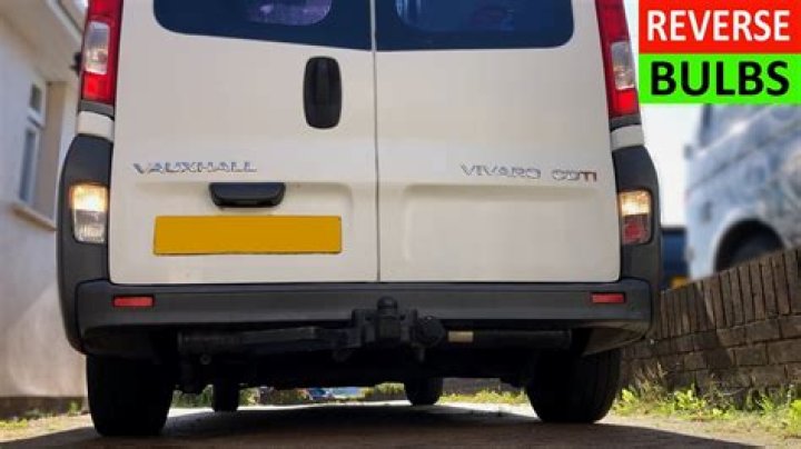 How do you turn the service light off on a Vauxhall Vivaro?