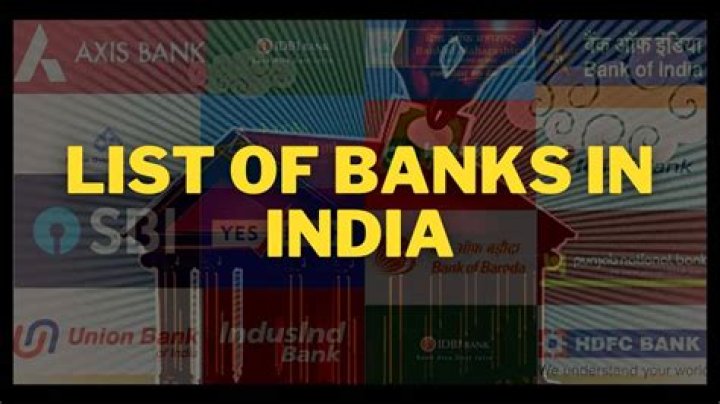 How many national banks are there in India?