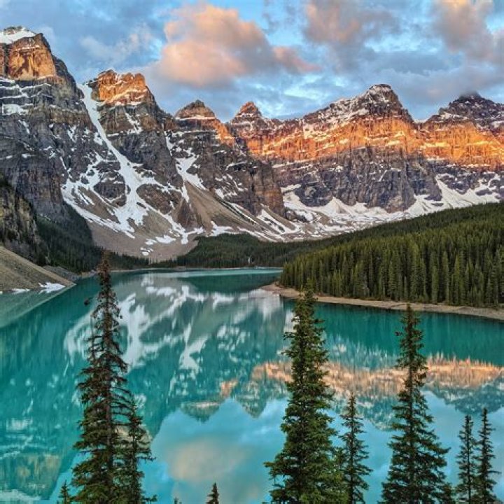 How many national parks are in Canada?