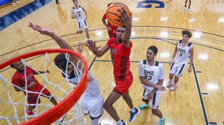 How many quarters can you play in Ohio high school basketball?