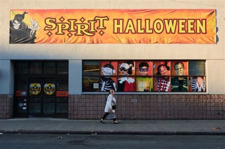 How much money does a Spirit Halloween store make?