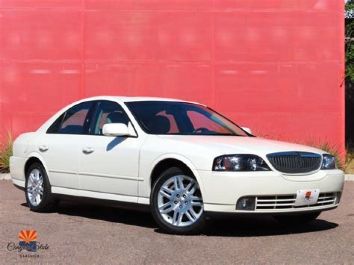 Is a 2003 Lincoln LS a good car?