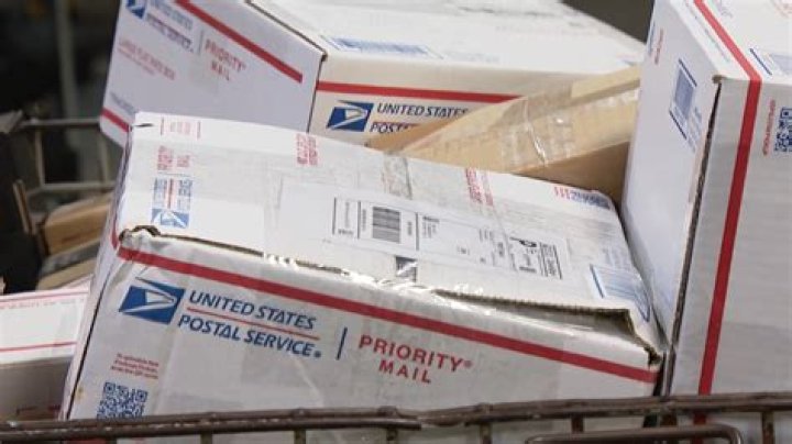 Is mail delivered on December 24th?