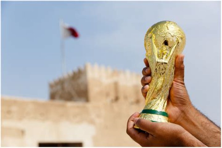 Is Qatar hot in November?