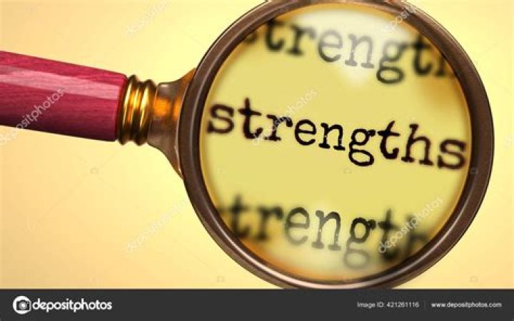 What are the strengths of magnifying glass?