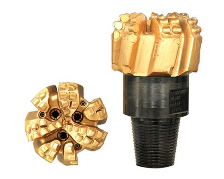 What is polycrystalline diamond compact bit?