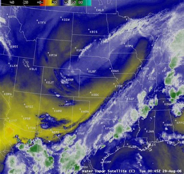 What is water vapor imagery?