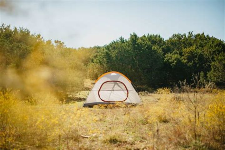 Where can I camp for free in Melbourne?