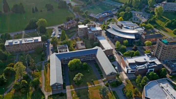 Where is University of Reading located in the UK?