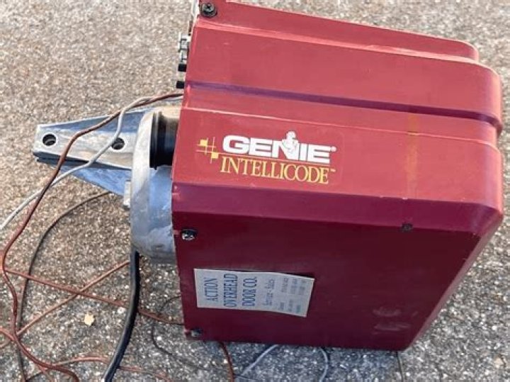 Which Genie models are Intellicode?