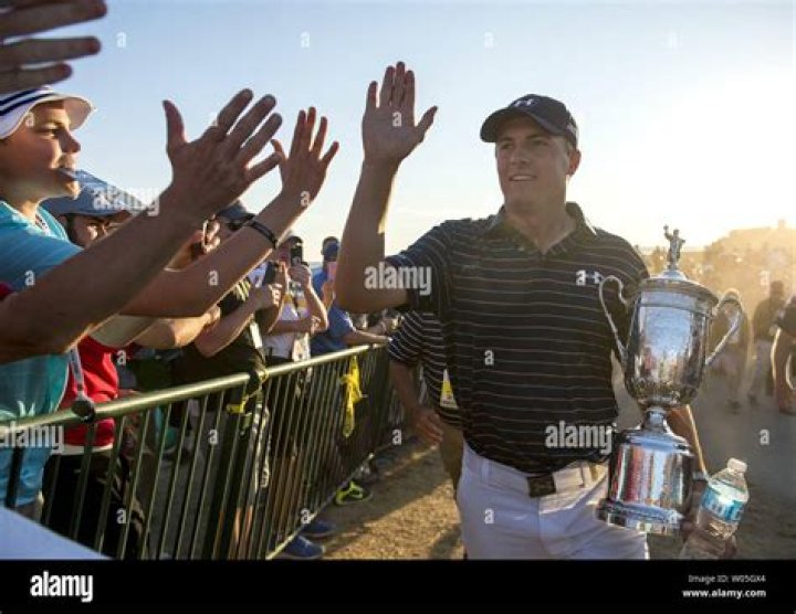 Who won Chambers Bay 2015?