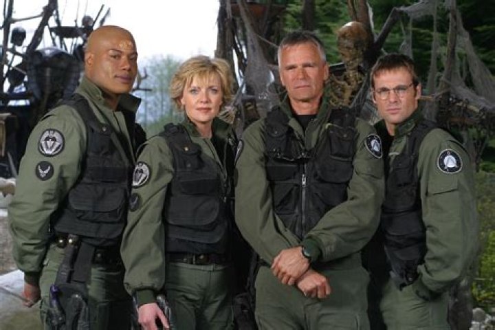 Why did sg1 change in Season 9?
